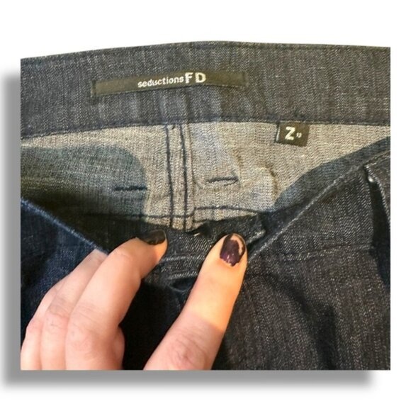 Women’s 12T / Juniors 13T Seductions FD Dark Wash Mid Rise y2k Jeans - Picture 4 of 9